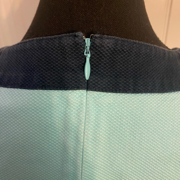 VINEYARD VINES SAYLOR DRESS GUC SIZE 10 - Picture 3 of 6